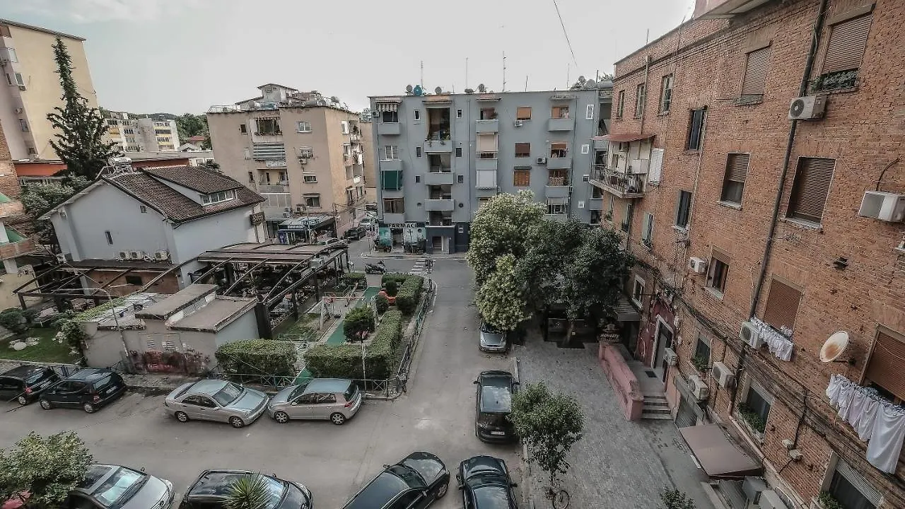 Apartment Kelly'S Cozy Hideaway - Central Tirana Albania
