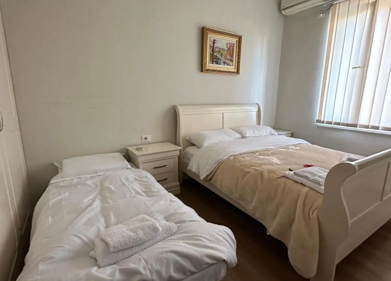 Kelly'S Cozy Hideaway - Central Tirana Apartment